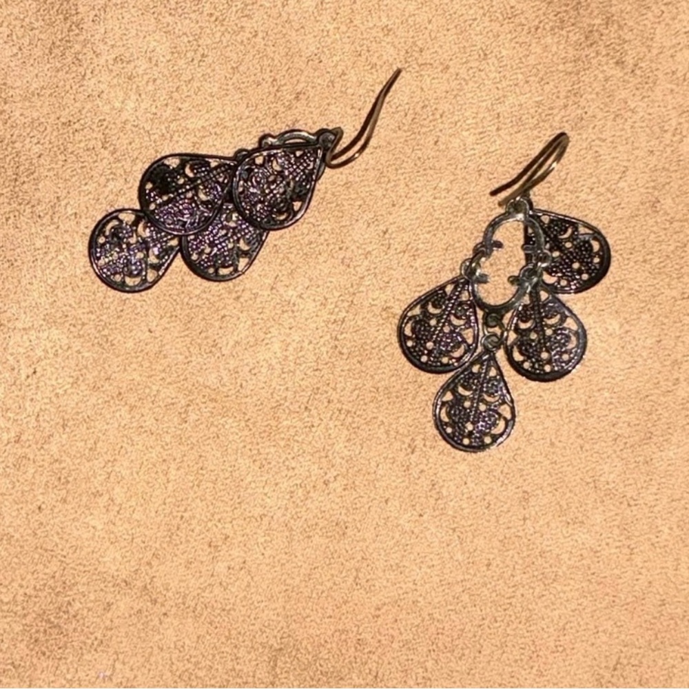 Elegant pewter Filigree Earrings